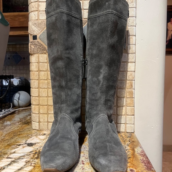 Tod’s vintage Birkin boots in Olive suede leather size 36.5 - Picture 2 of 12